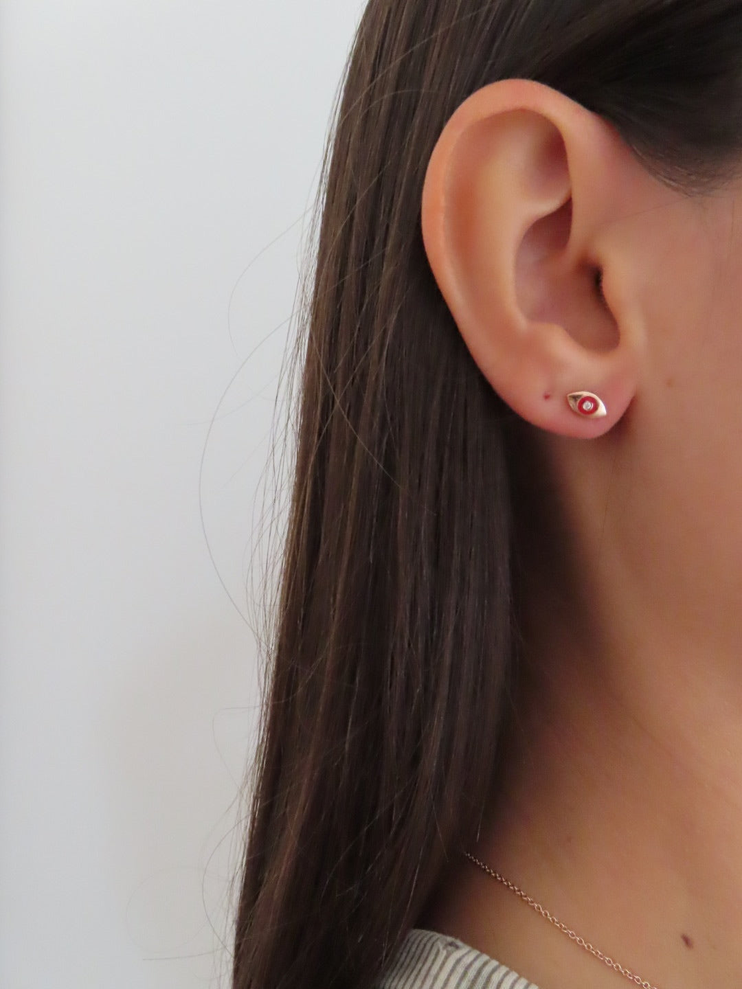 Eye earrings