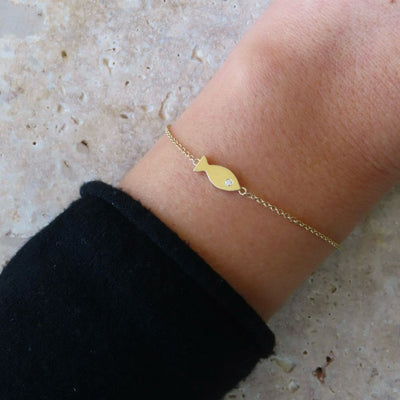 Gold fish bracelet