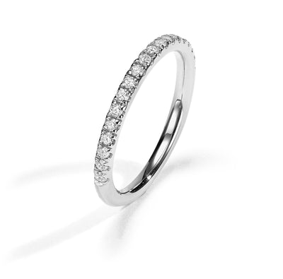 Classic Diamonds Ring